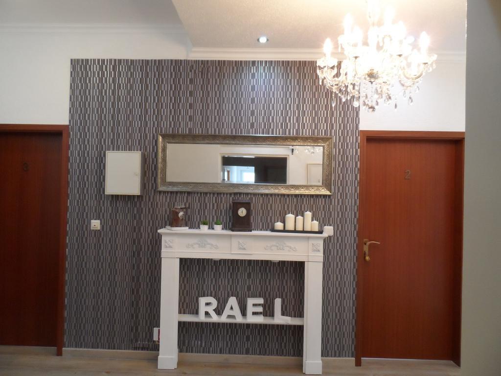 Rael-Boardinghouse Hotel Bielefeld Exterior photo